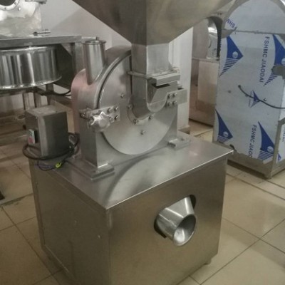 制药厂西洋参粉碎机 黄芩打粉机供应商