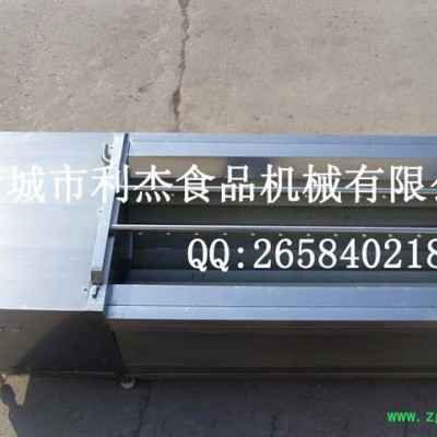 山东不锈钢毛刷清洗机 土豆清洗机 胡萝卜清洗机 葛根清洗去皮