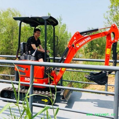 18U小型挖掘机  室内外拆除破碎用微型挖掘机 小勾机的价格 挖山药用的小挖机