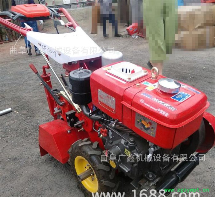 履带式开沟施肥回填一体机 农用小型开沟机 小型山药开沟机