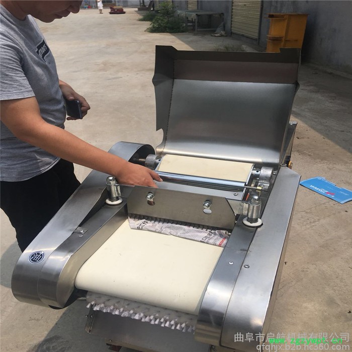 陈皮加工切丝机 启航家用电辣椒切段机 商用桑叶切丝机价格 陈皮加工切丝机 启航家用电辣椒切段机 商用桑叶切丝机价格