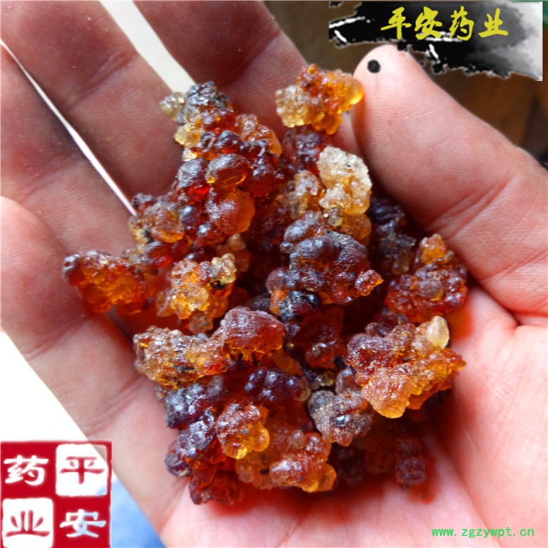 桃胶统货_副本.jpg