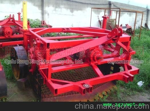 辽宁黄芩﹑黄芪﹑防风收获机报价 出药机制造厂家