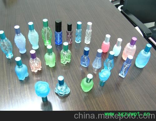 酒杯指甲油瓶茶杯罐头瓶火罐