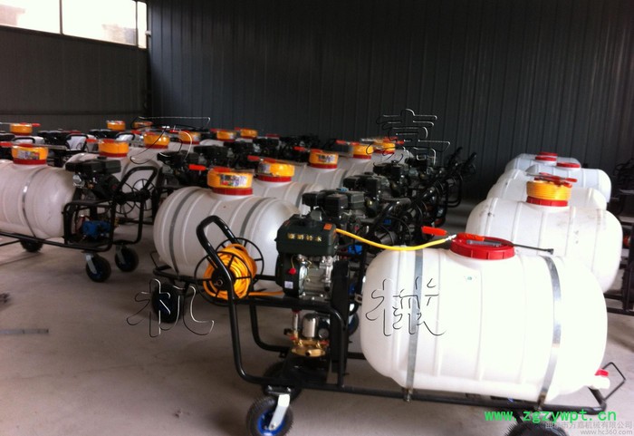 自走式打药机 自动打药车 中药种植打药机 喷雾机 气雾机 喷雾器  用的打药机 自走式打药机 自动打药车 中药种植打药机 喷雾机 气雾机 喷雾器  用的打药机