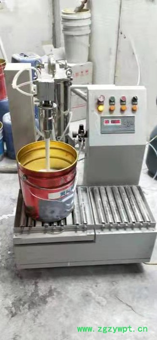 QD-A山东莱芜  农药灌装机 肥料灌装机 自动灌装机可根据生产定制生产线